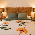 Guest house Quinta Do Chafariz 4*